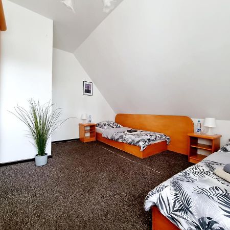 Hostel Primax Познан Екстериор снимка