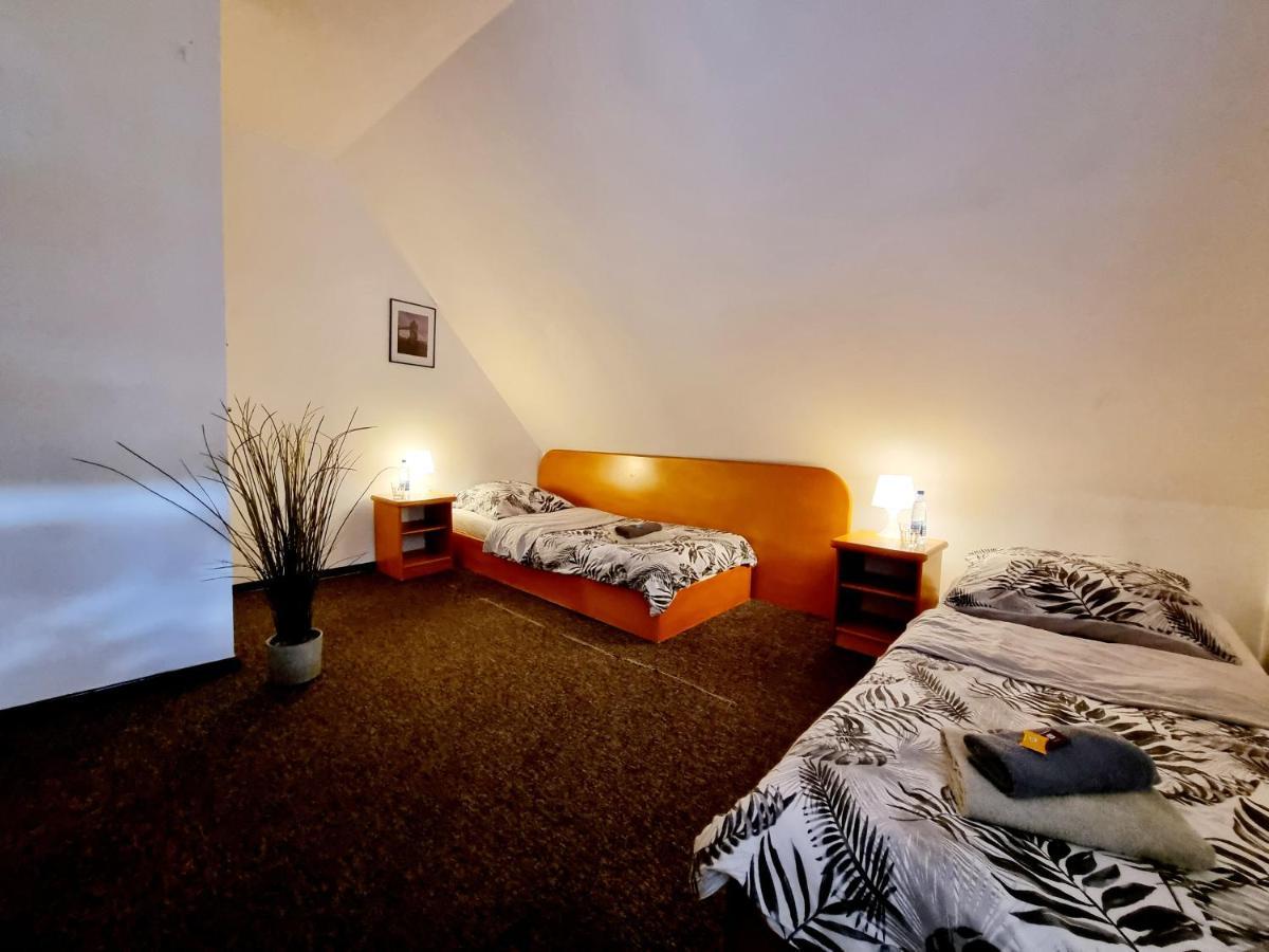Hostel Primax Познан Екстериор снимка